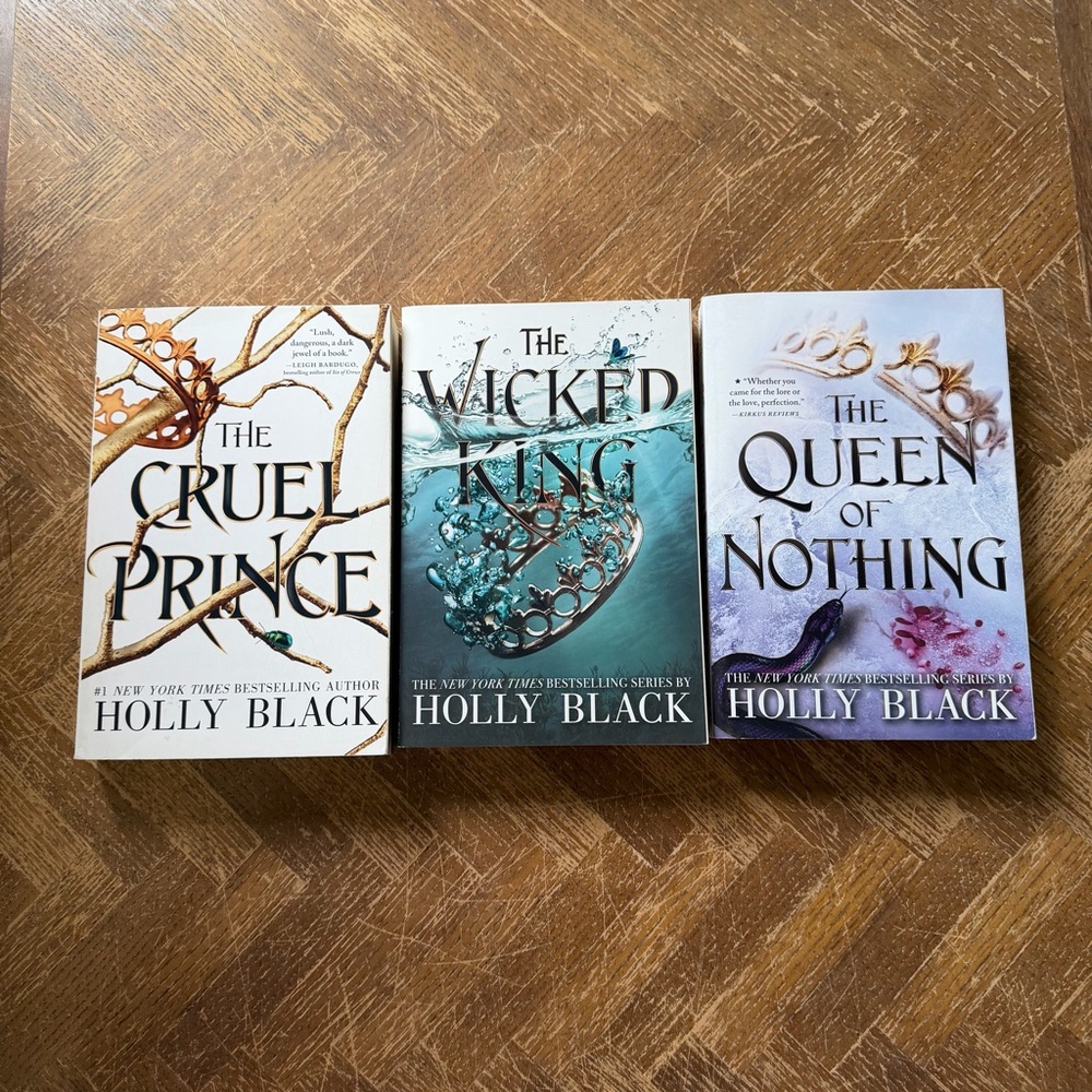 Holly Black Books